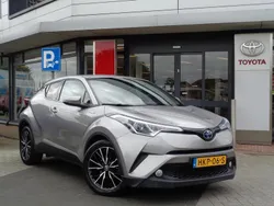Grijs Gebruikt 2018 Toyota C-HR Active SUV | € 15.950 (Eerlijke prijs)