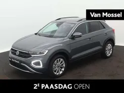 Zwart Nieuw 2024 VW T-Roc Edition SUV | € 39.900 (Super prijs)