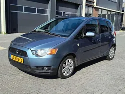 Blauw Gebruikt 2012 Mitsubishi Colt Edition Hatchback | € 4.450 (Eerlijke prijs)