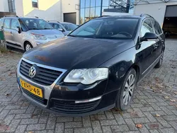 Zwart Gebruikt 2012 VW Passat Comfortline Stationwagen | € 1.950 (Super prijs)