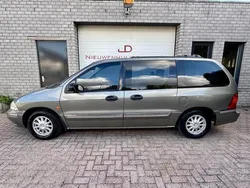 Groen, metallic lak Gebruikt 2003 Ford Windstar SE MPV | € 5.950