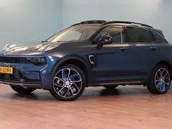 Blauw Gebruikt 2023 Lynk & Co 01 SUV | € 28.383 (Eerlijke prijs)