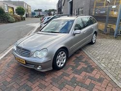 Grijs Gebruikt 2005 Mercedes C180 Elegance Stationwagen | € 3.750 (Eerlijke prijs)