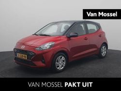 Rood Gebruikt 2024 Hyundai i10 Premium Hatchback | € 16.940 (Eerlijke prijs)