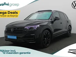 Zwart Gebruikt 2022 VW Touareg R SUV | € 69.900 (Iets duurder)
