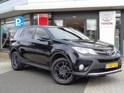 Zwart Gebruikt 2015 Toyota RAV4 Business Edition SUV | € 17.950 (Eerlijke prijs)