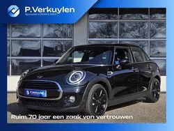 Zwart Gebruikt 2020 Mini Cooper Chili Hatchback | € 17.950 (Goede deal)