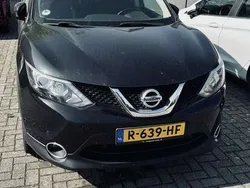 Zwart Gebruikt 2015 Nissan Qashqai 360º SUV | € 13.500 (Goede deal)