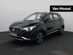 Zwart Gebruikt 2020 MG ZS Luxury Sedan | € 13.900 (Eerlijke prijs)