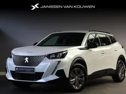 Wit Gebruikt 2023 Peugeot e-2008 Active SUV | € 22.885 (Eerlijke prijs)