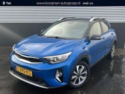 Blauw Gebruikt 2021 Kia Stonic SUV | € 17.599 (Eerlijke prijs)