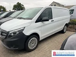 Wit Nieuw 2025 Mercedes Vito MPV | € 42.290 (Eerlijke prijs)