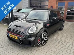 Zwart Gebruikt 2022 Mini John Cooper Works Essential Hatchback | € 39.950 (Eerlijke prijs)