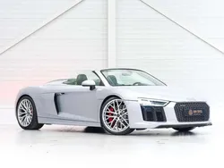 Zilver, metallic lak Gebruikt 2017 Audi R8 Spyder Design Cabriolet | € 137.950