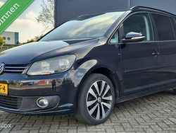 Zwart Gebruikt 2011 VW Touran Trendline MPV | € 4.999 (Eerlijke prijs)