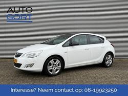 Wit Gebruikt 2013 Opel Astra Sport Hatchback | € 5.250 (Eerlijke prijs)