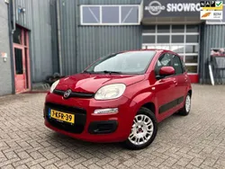 Rood, metallic lak Gebruikt 2013 Fiat Panda Easy Hatchback | € 3.495 (Eerlijke prijs)