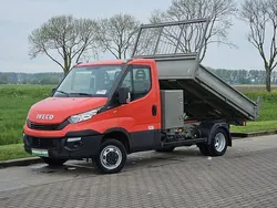 Rood Gebruikt 2019 Iveco 35.12 Van | € 20.750 (Eerlijke prijs)
