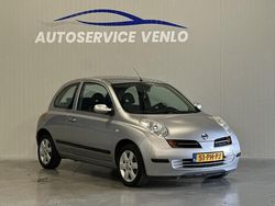 Grijs Gebruikt 2004 Nissan Micra Tekna Hatchback | € 950 (Eerlijke prijs)
