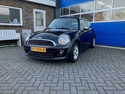 Zwart Gebruikt 2012 Mini ONE Business Hatchback | € 5.499 (Eerlijke prijs)