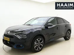 Zwart Gebruikt 2021 Citroën e-C4 Shine SUV | € 19.945 (Eerlijke prijs)
