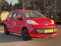 Rood Gebruikt 2007 Peugeot 107 Hatchback | € 1.495 (Goede deal)