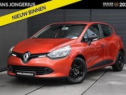 Rouge flamme nnp Gebruikt 2014 Renault Clio IV Authentique Hatchback | € 6.449 (Eerlijke prijs)