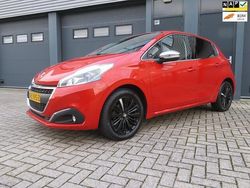 Oranje Gebruikt 2017 Peugeot 208 Allure Hatchback | € 6.977 (Eerlijke prijs)