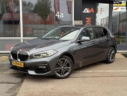 Grijs Gebruikt 2019 BMW 118 Executive Hatchback | € 17.950 (Goede deal)