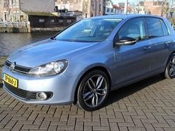Blauw Gebruikt 2011 VW Golf VI Highline Hatchback | € 4.450 (Goede deal)