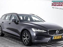 Grijs, metallic lak Gebruikt 2022 Volvo V60 Core Stationwagen | € 28.900 (Super prijs)