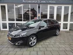 Zwart, metallic lak Gebruikt 2016 Peugeot 308 GT-line Stationwagen | € 14.950 (Iets duurder)