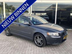 Grijs Gebruikt 2011 Volvo V50 Stationwagen | € 6.950 (Eerlijke prijs)