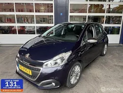 Zwart Gebruikt 2017 Peugeot 208 Hatchback | € 7.950 (Goede deal)