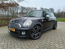 Gebruikt 2010 Mini Cooper Hatchback | € 3.999 (Goede deal)