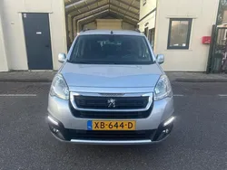 Grijs Gebruikt 2018 Peugeot TePee Active MPV | € 9.950