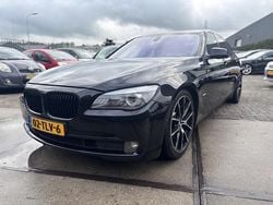 Zwart Gebruikt 2008 BMW 740 Sedan | € 9.950