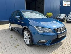 Blauw Gebruikt 2015 Seat Leon Business Hatchback | € 9.999 (Goede deal)