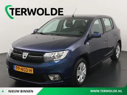Blauw Gebruikt 2017 Dacia Sandero Lauréate Hatchback | € 9.845 (Eerlijke prijs)