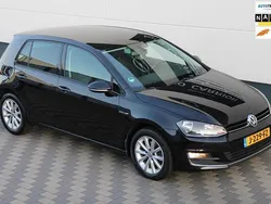 Zwart Gebruikt 2015 VW Golf VII Trendline Hatchback | € 9.745 (Goede deal)