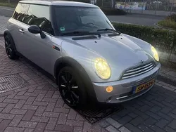 Grijs Gebruikt 2004 Mini Cooper Pepper Hatchback | € 2.850 (Eerlijke prijs)