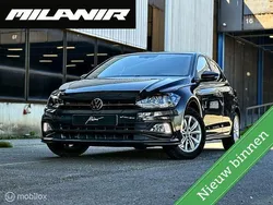 Grijs Gebruikt 2021 VW Polo R-line Hatchback | € 17.945 (Eerlijke prijs)