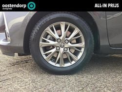 Grijs Gebruikt 2019 Toyota Yaris Hybrid Hatchback | € 15.950 (Goede deal)