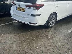 Gebruikt 2017 Toyota Auris Hybrid Comfort Stationwagen | € 15.200 (Eerlijke prijs)