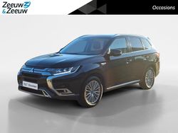 Zwart Gebruikt 2020 Mitsubishi Outlander P-HEV Intense+ SUV | € 25.735 (Eerlijke prijs)