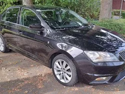 Zwart Gebruikt 2014 Seat Toledo Sedan | € 5.450 (Super prijs)