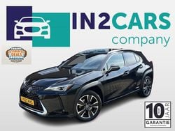 Zwart Gebruikt 2020 Lexus UX Business Edition SUV | € 26.900 (Eerlijke prijs)