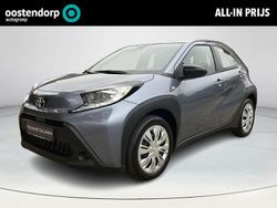 Grijs Gebruikt 2024 Toyota Aygo X Play SUV | € 21.950