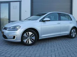 Grijs Gebruikt 2017 VW e-Golf Hatchback | € 9.950 (Super prijs)