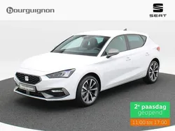 Wit Nieuw 2024 Seat Leon Business Hatchback | € 41.020 (Eerlijke prijs)